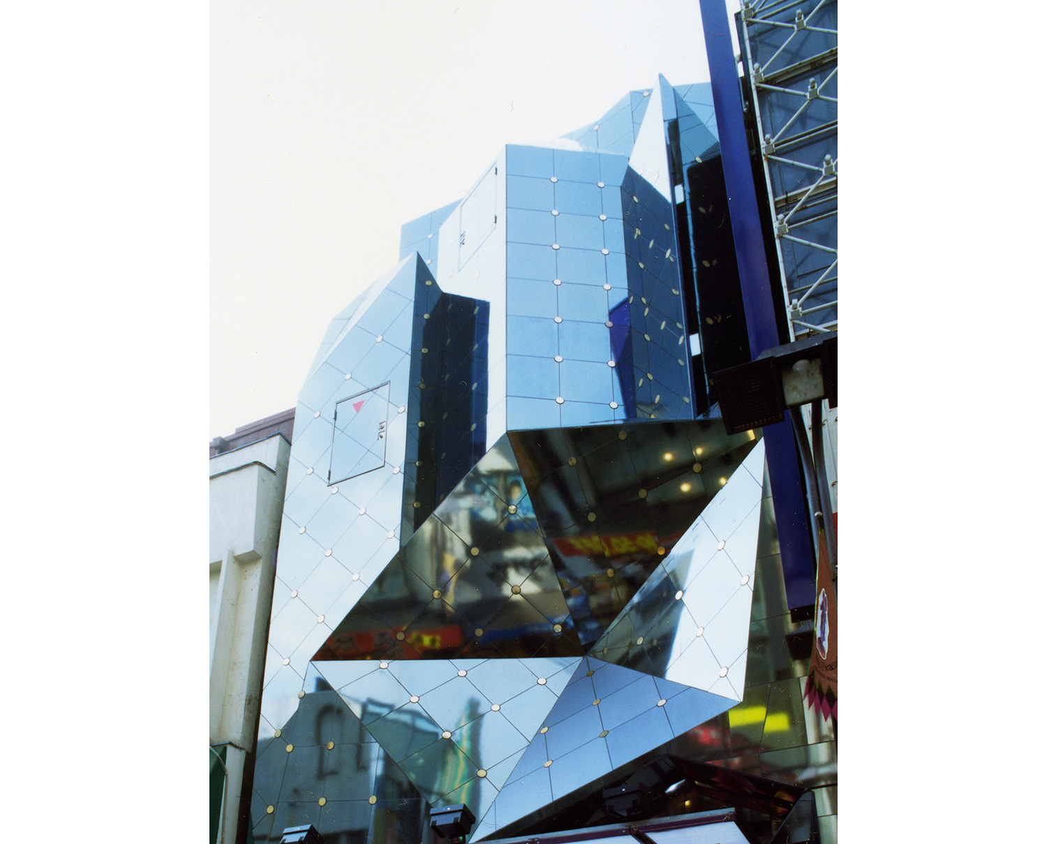 Jewelry & Accessory Shop